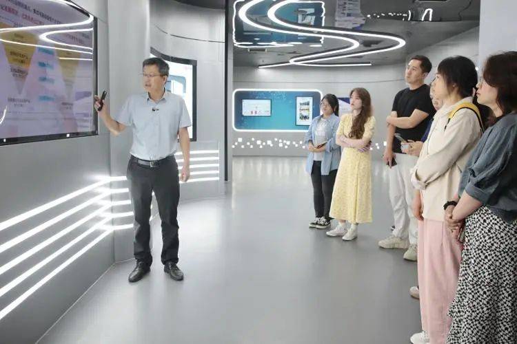 青岛思锐智能：攻克半导体生产关键设备“双壁垒”